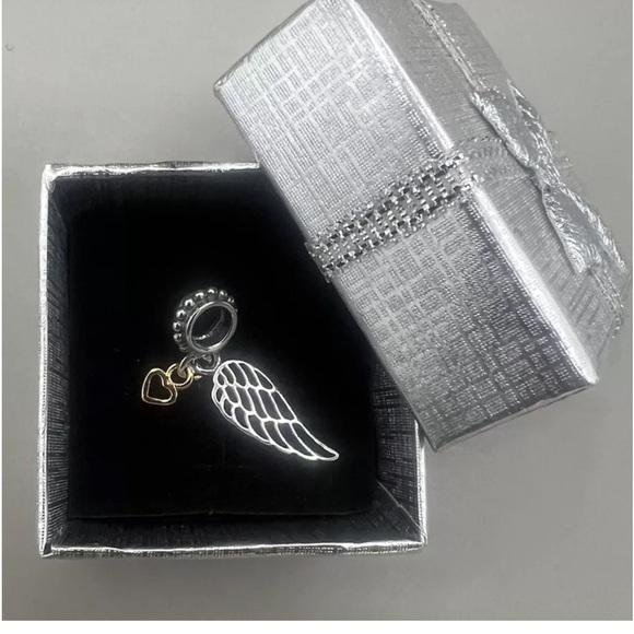 S925 Sterling Silver Dangling "Angel Wing and Gold-tone Heart Charm NWOT - Picture 2 of 9